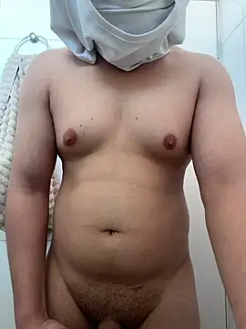 Snapshot of josericardo33 chatting on 06-21-26, 02:19 josericardo33 online show from 06-21-26, 02:19