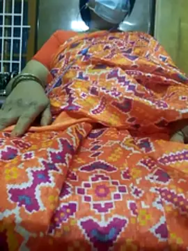 Snapshot of tamil_ponnu_25 chatting on 07-07-26, 01:37 tamil ponnu 25 online show from 07-07-26, 01:37