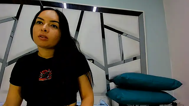 Violett Bliss online show from 07-08-26, 03:11