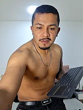 Snapshot of BrunoSilva_ chatting on 06-27-26, 12:22 BrunoSilva online show from 06-27-26, 12:22