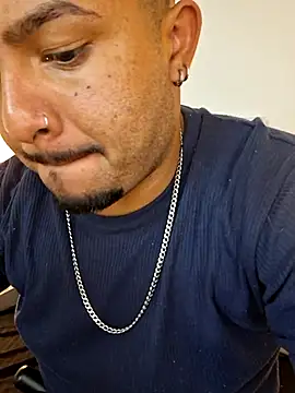 Snapshot of BrunoSilva_ chatting on 07-06-26, 03:14 BrunoSilva online show from 07-06-26, 03:14