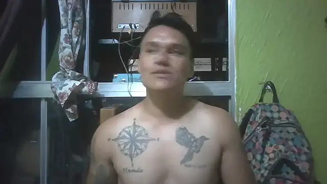 LatinoLeones online show from 07-30-26, 03:49