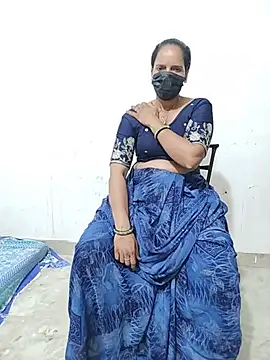 Snapshot of Anita-sharma chatting on 06-24-26, 10:03 Anita-sharma online show from 06-24-26, 10:03