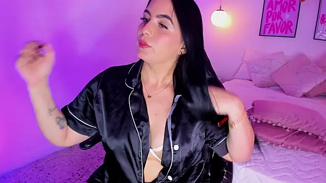 camilaa7 online show from 07-12-26, 07:32
