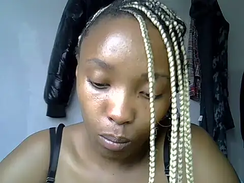 Snapshot of pretty_jaz chatting on 07-30-26, 12:48 pretty jaz online show from 07-30-26, 12:48