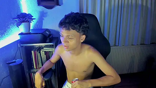 carlos 00foxx online show from 06-28-26, 01:00