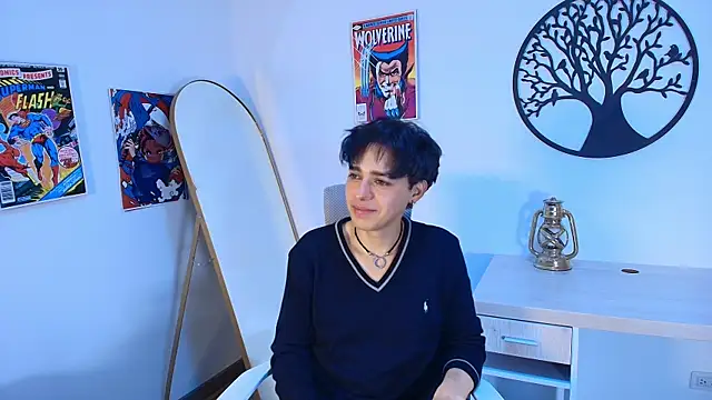 Snapshot of fox_white_ chatting on 06-23-26, 07:12 fox white online show from 06-23-26, 07:12