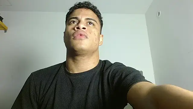 Jose And Daniel online show from 07-13-26, 05:21