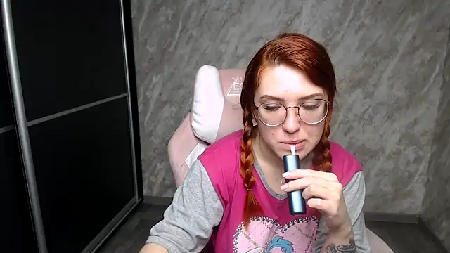 Reginasmilee online show from 02-01-26, 03:38