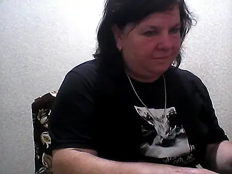 HannahAna39 online show from 06-24-26, 06:51