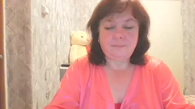 HannahAna39 online show from 08-06-26, 06:32
