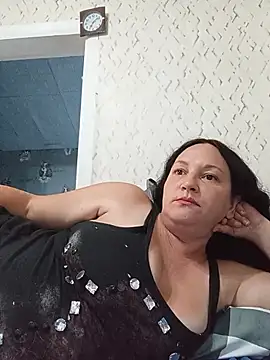 Snapshot of Irisssska chatting on 07-09-26, 04:11 Irisssska online show from 07-09-26, 04:11