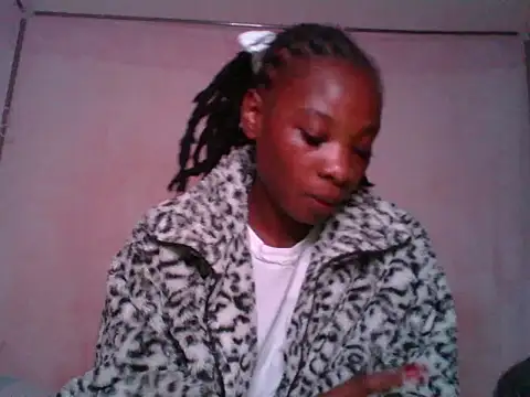 Slim shee online show from 06-26-26, 02:32