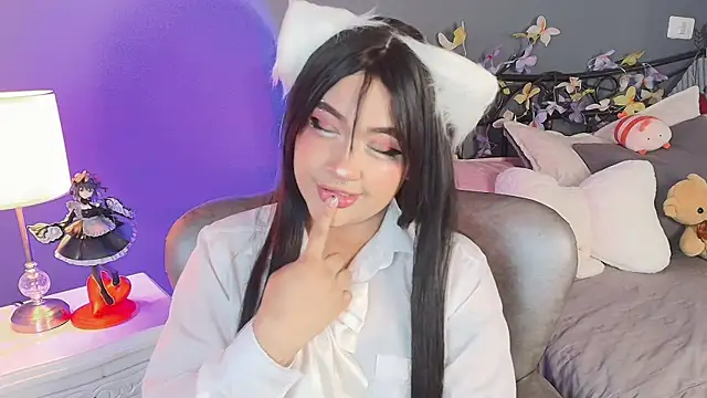 Yoru Himari online show from 06-24-26, 08:41