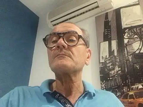 Snapshot of coronas67 chatting on 07-01-26, 11:34 coronas67 online show from 07-01-26, 11:34