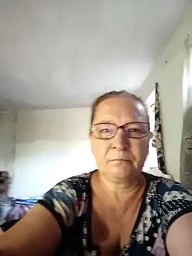 NikolettaLove077 online show from 06-26-26, 05:34