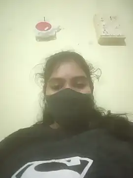 Snapshot of Cute-girlyy chatting on 07-12-26, 09:33 Cute-girlyy online show from 07-12-26, 09:33
