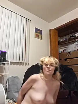 Little Miss Needy online show from 06-30-26, 05:19