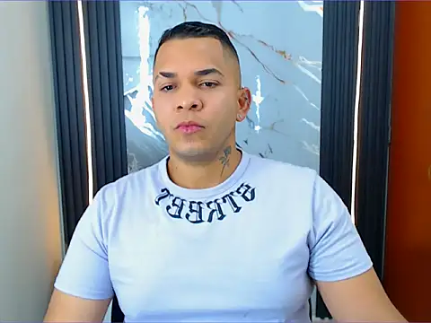 Snapshot of cristhian_gamboa chatting on 07-09-26, 10:03 cristhian gamboa online show from 07-09-26, 10:03