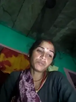 Snapshot of Ran-bhabhi56 chatting on 07-08-26, 07:51 Ran-bhabhi56 online show from 07-08-26, 07:51