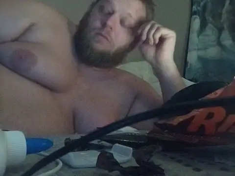 Snapshot of rugrat28110 chatting on 07-15-26, 03:34 rugrat28110 online show from 07-15-26, 03:34