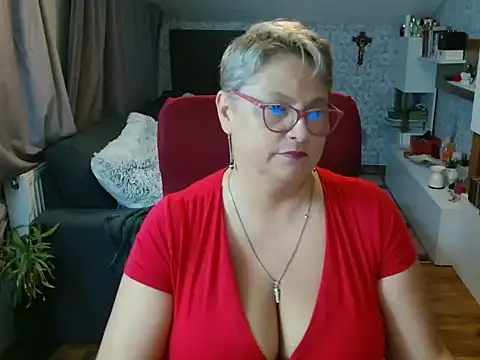 Snapshot of NewHellen4you chatting on 07-09-26, 07:51 NewHellen4you online show from 07-09-26, 07:51