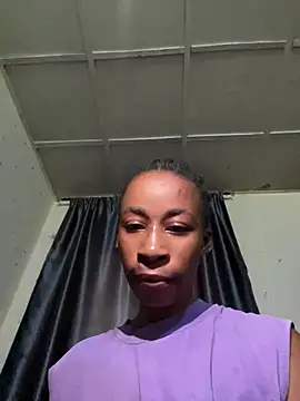 Snapshot of Prettypetit chatting on 07-03-26, 01:06 Prettypetit online show from 07-03-26, 01:06