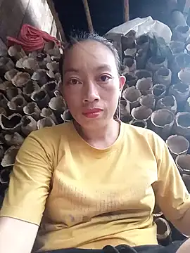 Snapshot of Helly-i chatting on 07-07-26, 07:45 Helly-i online show from 07-07-26, 07:45