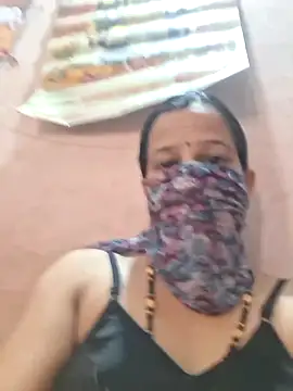 Snapshot of neeru190 chatting on 07-14-26, 01:41 neeru190 online show from 07-14-26, 01:41