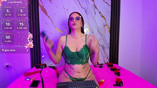 Lilhi moon  online show from 07-08-26, 03:05
