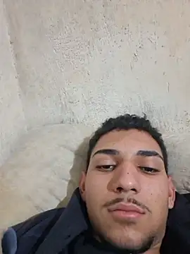 Snapshot of andre_oliver2 chatting on 07-02-26, 01:06 andre oliver2 online show from 07-02-26, 01:06