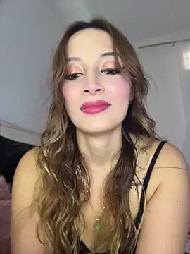Snapshot of Evel_Rous chatting on 07-09-26, 01:37 Evel Rous online show from 07-09-26, 01:37