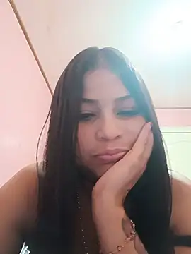 Snapshot of alisbella99 chatting on 07-02-26, 05:02 alisbella99 online show from 07-02-26, 05:02