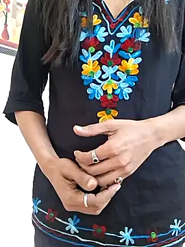 Snapshot of _sneha_sharma_ chatting on 07-03-26, 09:48 sneha sharma online show from 07-03-26, 09:48