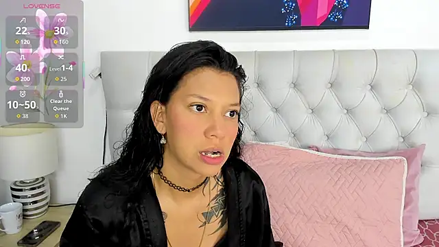 Snapshot of Katrina_stone chatting on 07-06-26, 11:51 Katrina stone online show from 07-06-26, 11:51