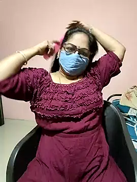 Snapshot of Luckybb-36 chatting on 07-09-26, 01:59 Luckybb-36 online show from 07-09-26, 01:59