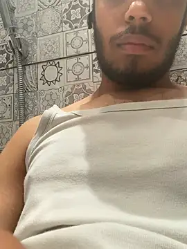 Snapshot of hottie_daddy chatting on 07-07-26, 10:41 hottie daddy online show from 07-07-26, 10:41
