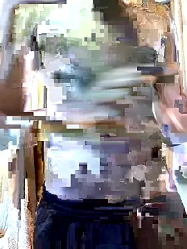 Snapshot of batman065 chatting on 07-04-26, 01:39 batman065 online show from 07-04-26, 01:39