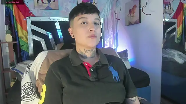 abby thompson     online show from 07-07-26, 07:23