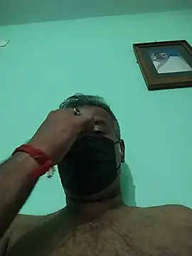Snapshot of daddy_small_dick chatting on 07-04-26, 12:55 daddy small dick online show from 07-04-26, 12:55