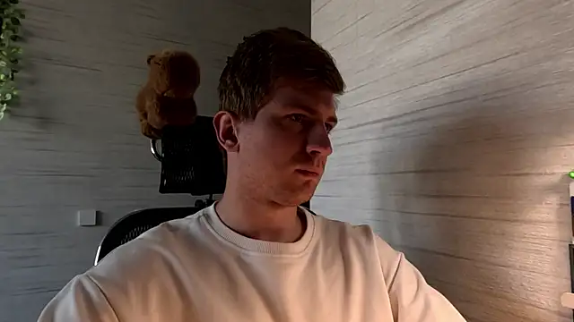 Einar Nut online show from 07-06-26, 03:03
