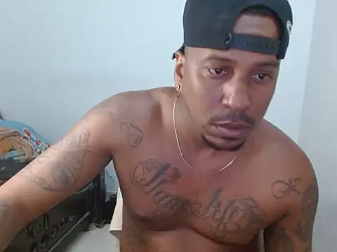 Snapshot of negro-7 chatting on 07-04-26, 10:27 negro-7 online show from 07-04-26, 10:27