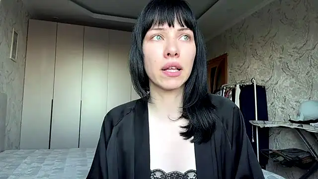 DomenicaLowe online show from 07-07-26, 03:27
