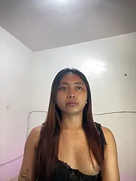 Snapshot of urslutgian chatting on 07-17-26, 06:57 urslutgian online show from 07-17-26, 06:57