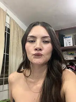 Snapshot of Bellamiller2 chatting on 07-15-26, 03:23 Bellamiller2 online show from 07-15-26, 03:23