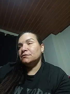 Zuleyka 47 online show from 07-10-26, 05:45