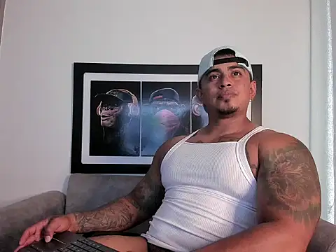 Snapshot of Maxcarrther chatting on 07-14-26, 07:19 Maxcarrther online show from 07-14-26, 07:19