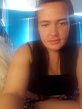 Snapshot of alj135 chatting on 07-07-26, 04:22 alj135 online show from 07-07-26, 04:22