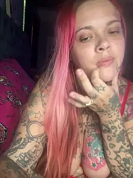 Snapshot of tattoobaby12 chatting on 07-08-26, 08:57 tattoobaby12 online show from 07-08-26, 08:57