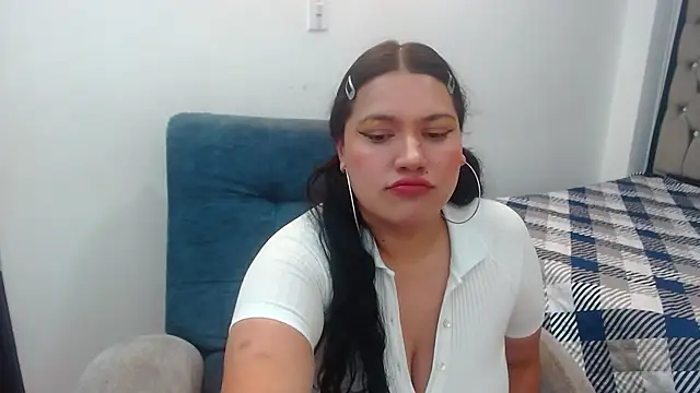 Snapshot of _sara__sweet chatting on 07-15-26, 03:56 sara sweet online show from 07-15-26, 03:56